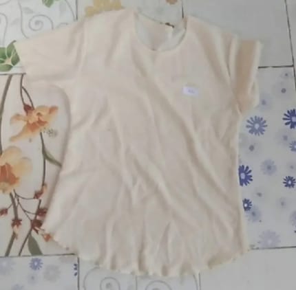 Atasan cewek kode 103