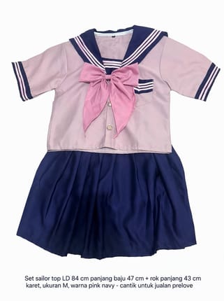 Kostum sailor tema pelaut