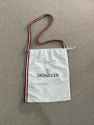 Moncler dawstring shoulder bag
