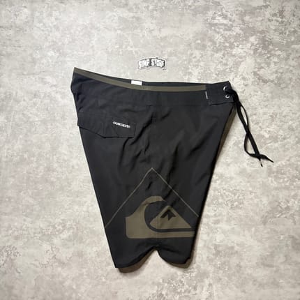 QUIKSILVER NEW WAVE BOARDSHORTS