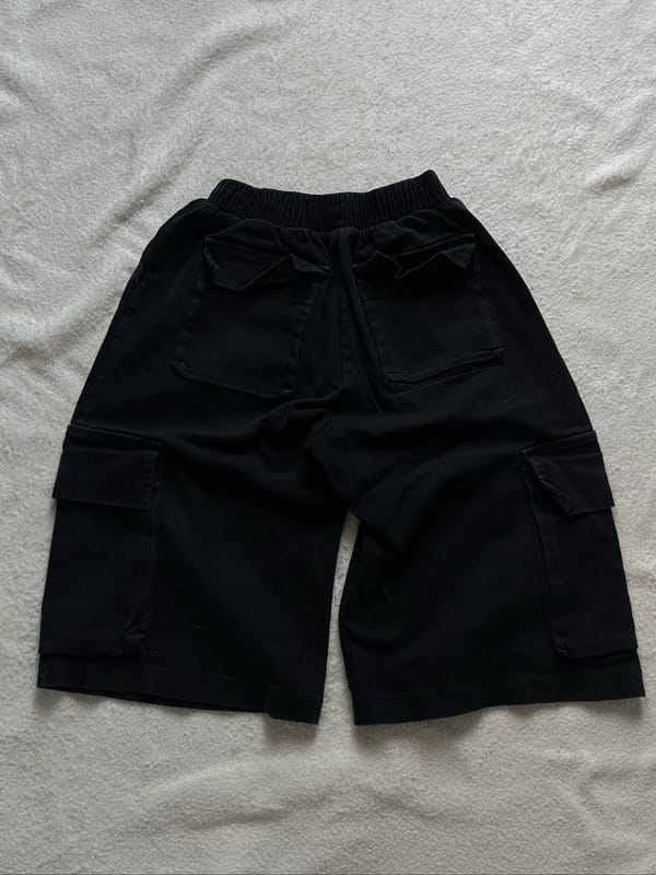 black cargo jorts, foto 2