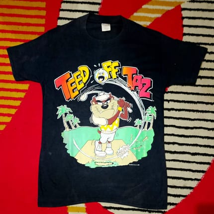 90s Warner Bross Tazmania Looney Tunes Graphic Tee • Kaos