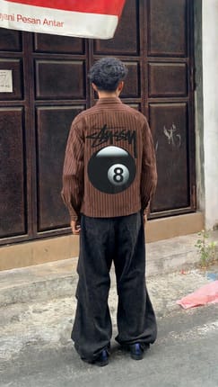 STUSSY 8 BALL BROWN