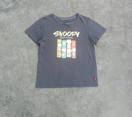 Snoopy T-shirt Kids Fit SZ S Boxy