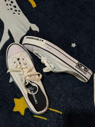 Sepatu Sneakers Converse Men/Women