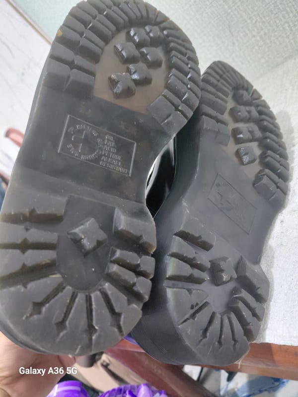 Dr.Martens vegan sinclair
size 39 insole 24.5 cm, foto 8