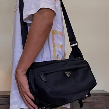 Prada slingbag