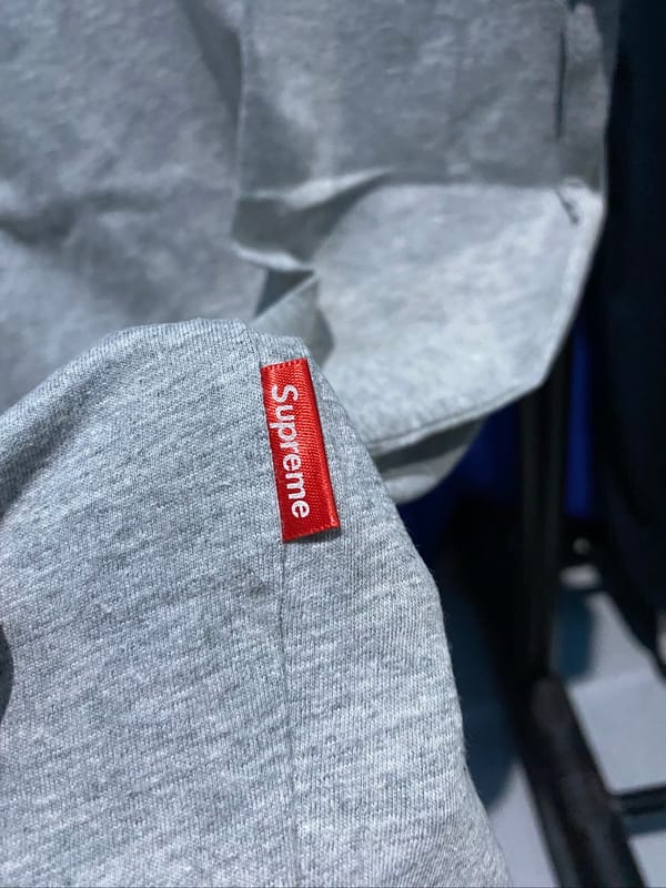 Supreme China Logo Box, foto 4