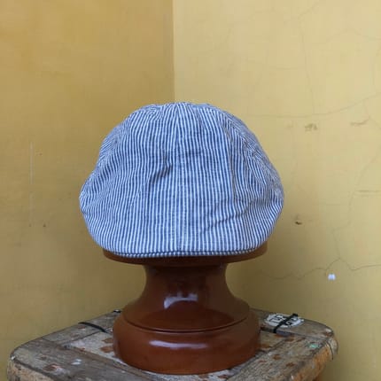 IMPERMEABLE Striped Flat Caps