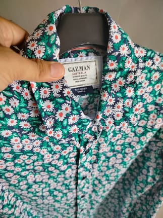 kemeja pria SIZE M floral gazman floral