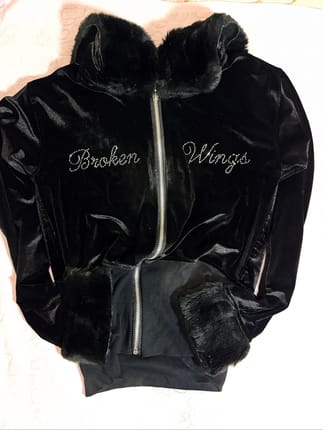 Broken wings zipper 🪽