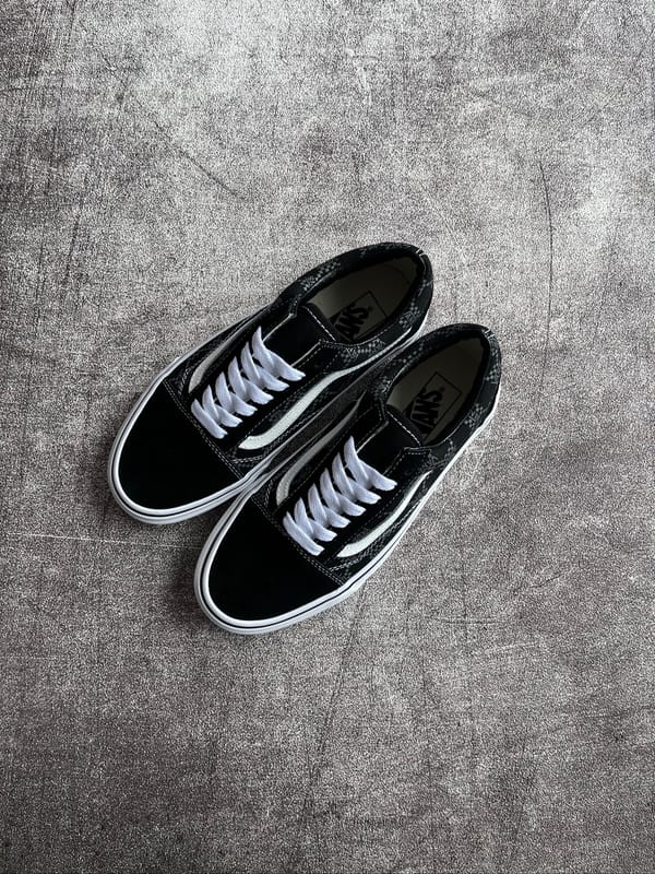 Vans Old Skool Logo Repeat Black White, foto 3