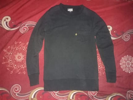 Sweater vtg vintage Y2K volcom knitwear pocket crewneck ori