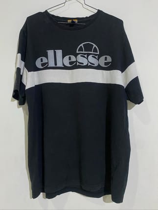 Kaos Ellesse