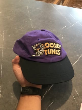 6 Panel P&B x looney tunes