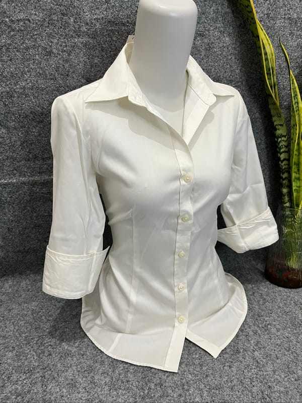 PL Uniqlo woman shirt - kemeja - AG9 broken white 1pc, foto 3