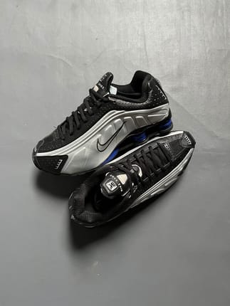 Nike Shox R4