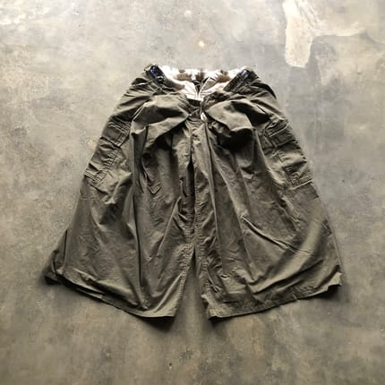 Japanese brand Go to holywood pants