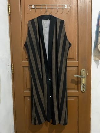 outer like new