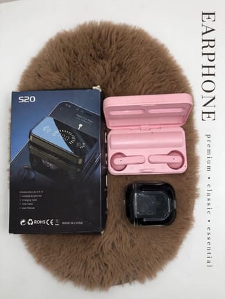 Earphone