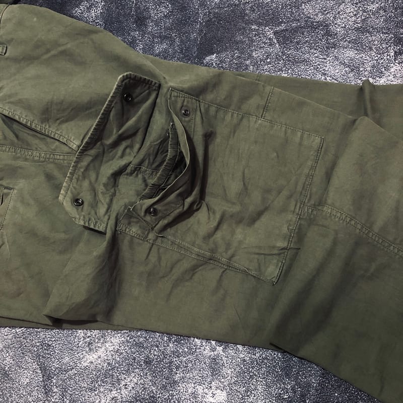 CELANA CARGO PANJANG UNIQLO, foto 3