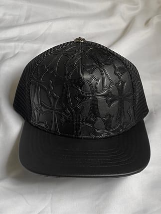 topi chrome hearts leather trucker hat