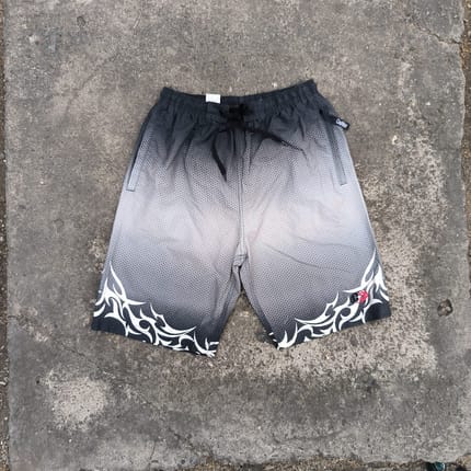 Boardshort y2k white flame counter