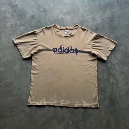 Vintage adidas t shirt
