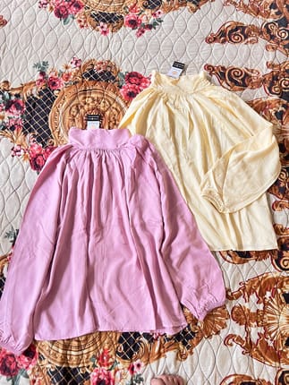 get 2pcs blouse pastel new kekinian
