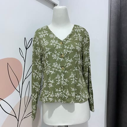 Colorbox green flowers shirt | kemeja motif