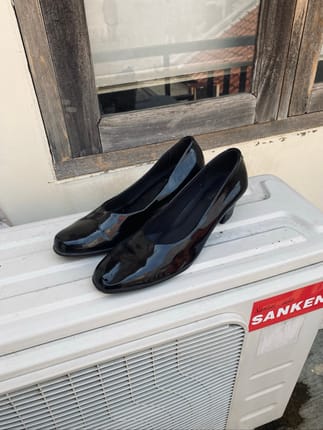 High heels hitam sepatu pdh jatah resmi kowad