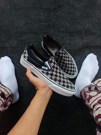 Vans Classic Slip-On Black/Pewter Checkerboard
