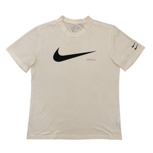 Nike Streetwear Sportswear T-shirt Pria white