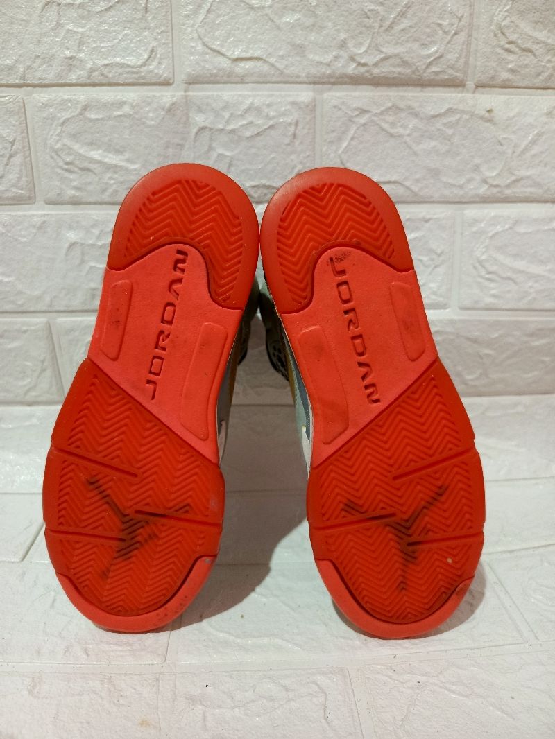 Air Jordan 5 Retro Hot Lava, foto 4