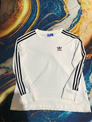 Adidas Streetwear Sweatshirt Pria white