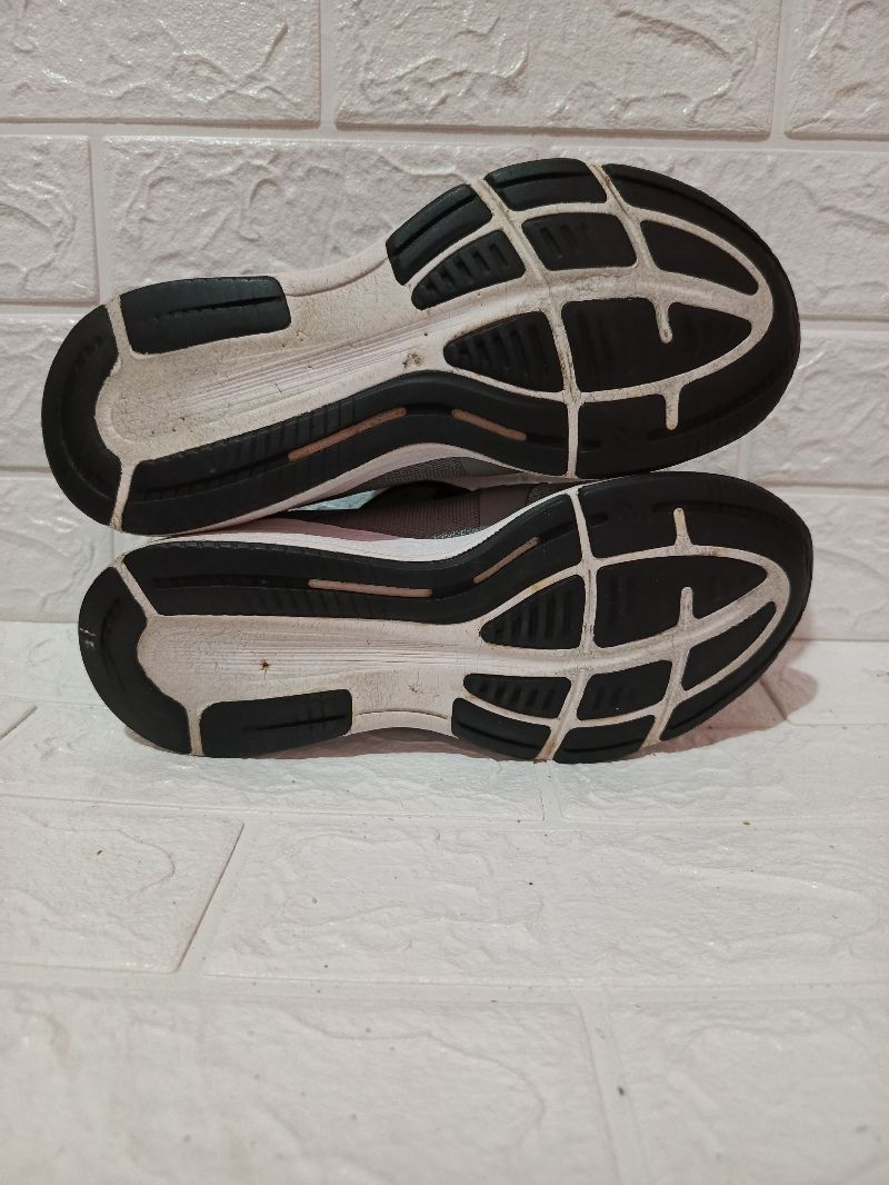 Asics Casual Sneakers Pria gray, foto 4