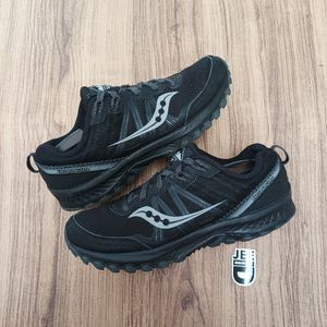 Gorpcore Casual Sneakers Pria black