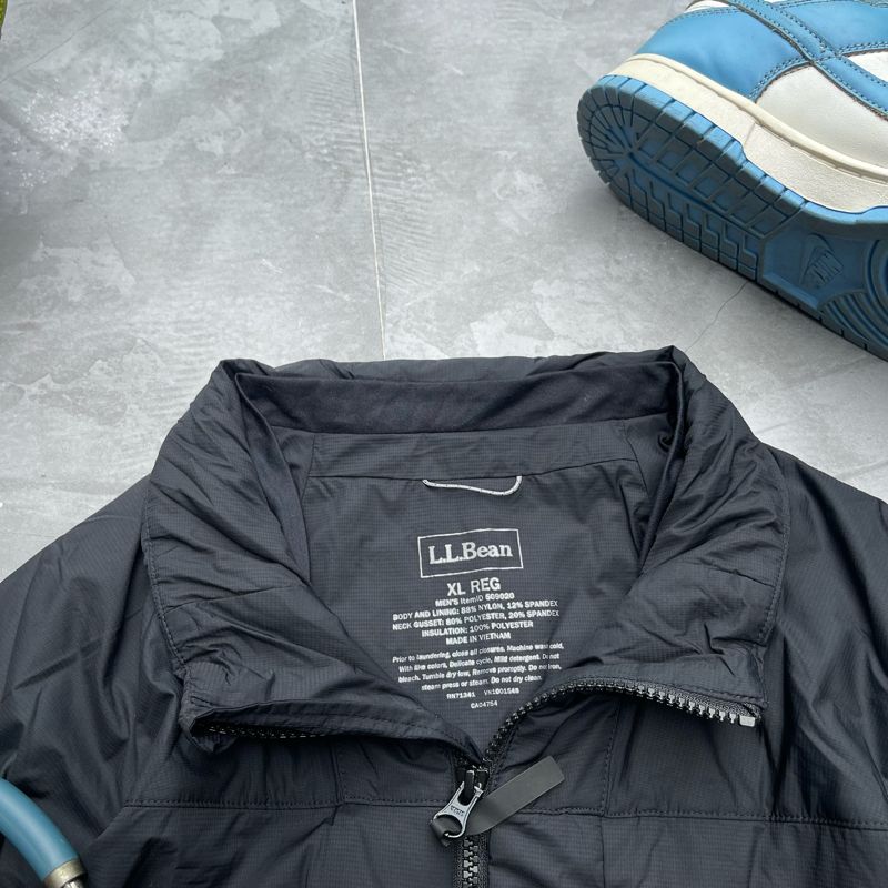 L.L.Bean Gorpcore Minimalist Puffer jacket Pria black, foto 4