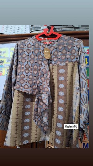 Casual Blouse Wanita brown gray