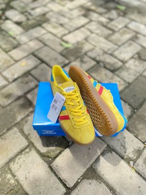 Adidas Casual Casual shoe Pria yellow