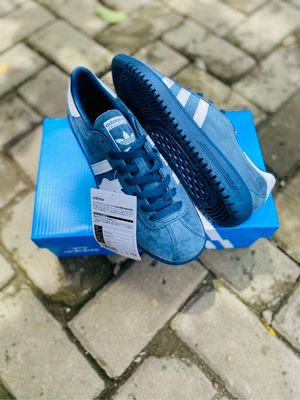 Adidas Casual Casual shoe Pria navy