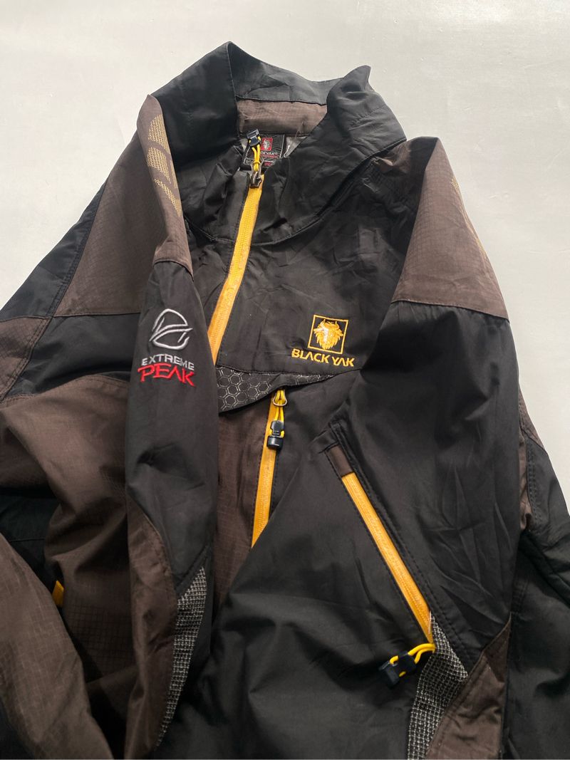 Blackyak Y2K Gorpcore Windbreaker Pria black, foto 5