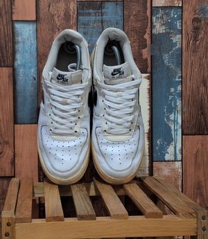 Nike Casual Sneakers Pria white