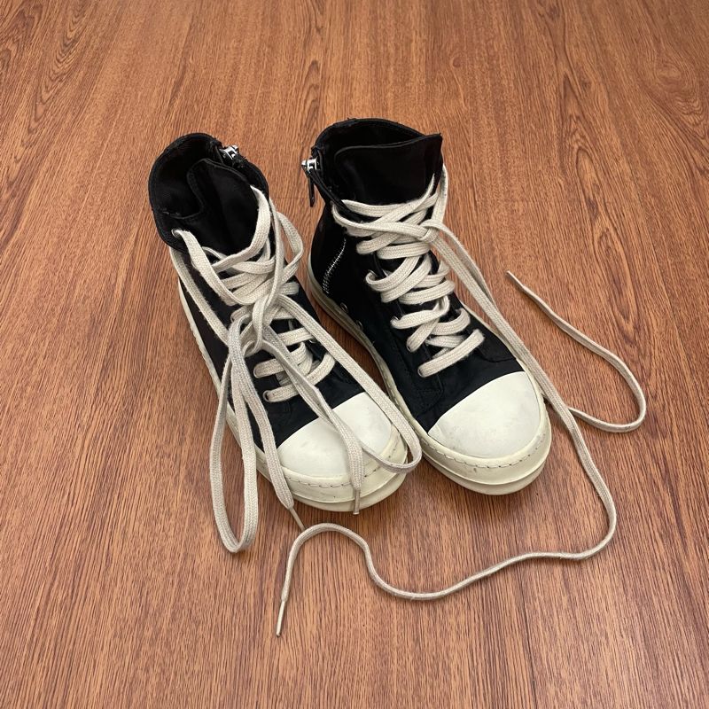 Grunge Geometric Triangle Men's Sneakers