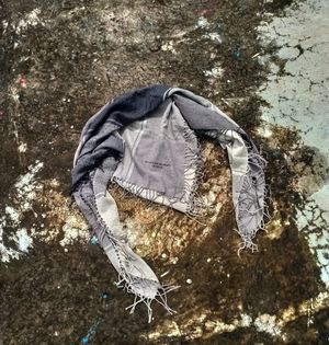 Katharine Hamnett Streetwear Grunge Scarf Pria tan gray