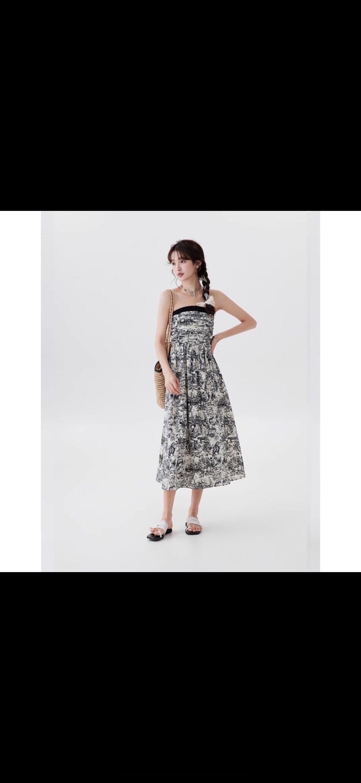Luxury Babydoll dress Wanita white black