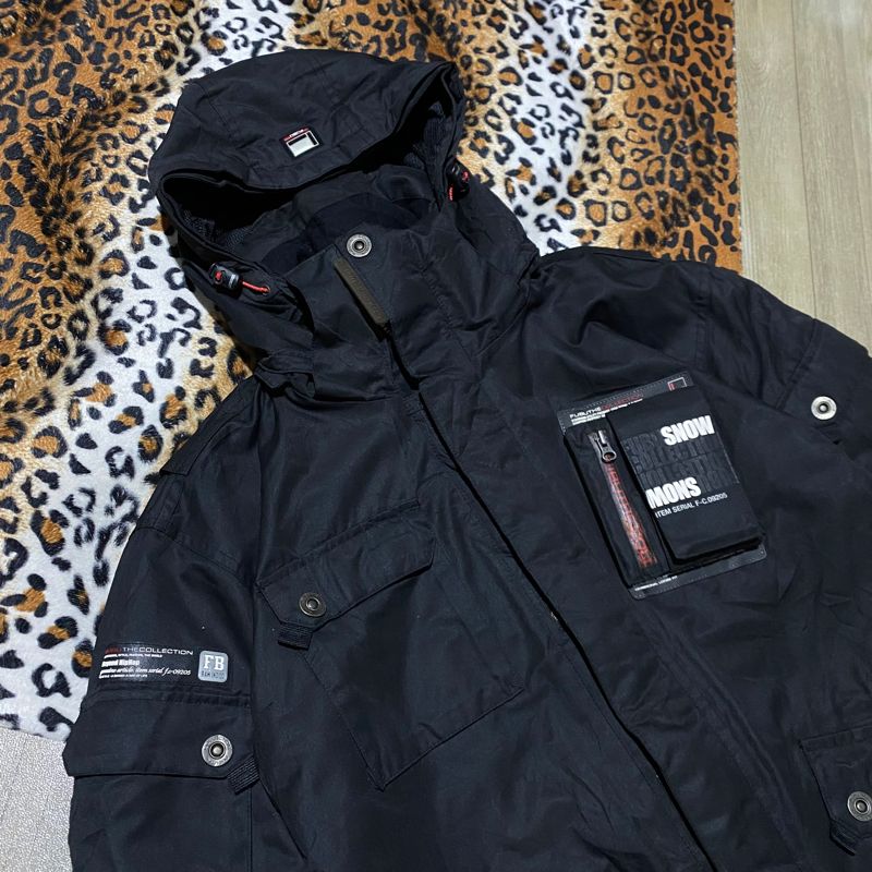 FUBU Gorpcore Windbreaker Pria black, foto 3