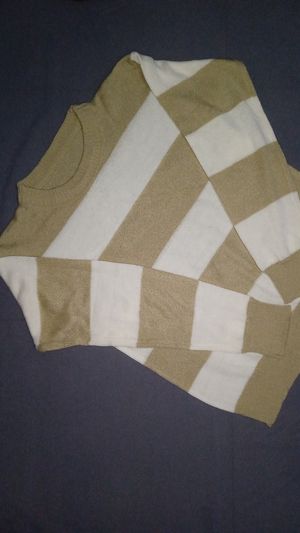 Minimalist Wanita white tan