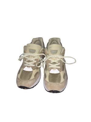 New Balance Casual Sneakers Pria tan