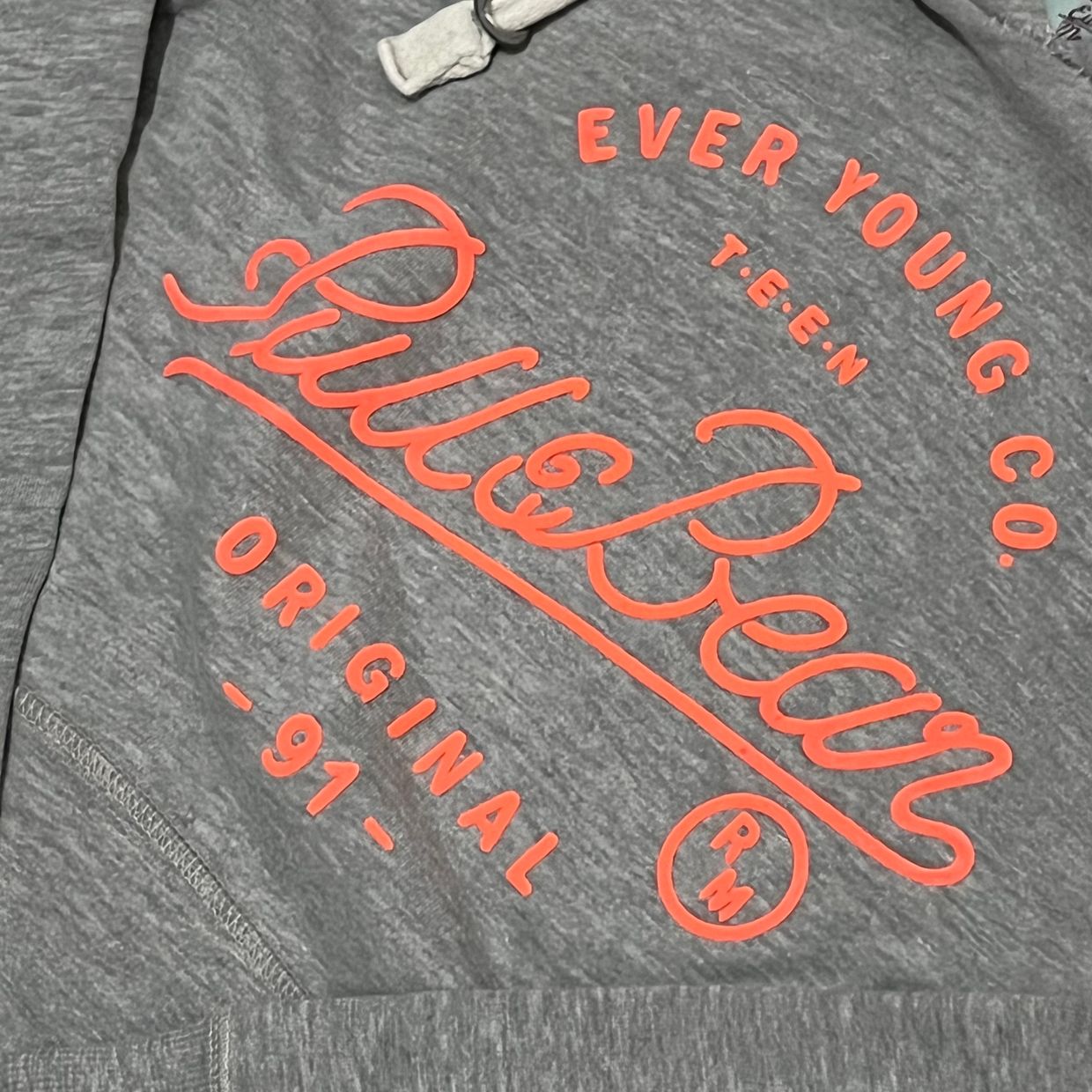 Pull & Bear Indie Casual Hoody Pria orange gray, foto 2